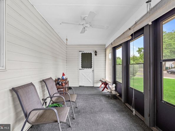 51 Nickelhill Lane, Levittown PA 19054