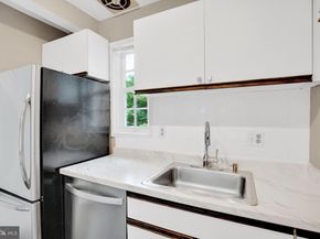 1700 W Abingdon Drive 203, Alexandria VA 22314