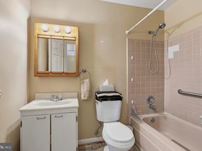 813 N Argonne Avenue, Sterling VA 20164