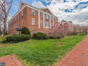 906 S Washington Street S 307, Alexandria VA 22314