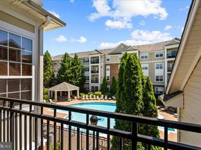 12913 Centre Park Circle 103, Herndon VA 20171