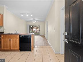 12913 Centre Park Circle 103, Herndon VA 20171