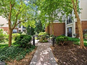 12913 Centre Park Circle 103, Herndon VA 20171