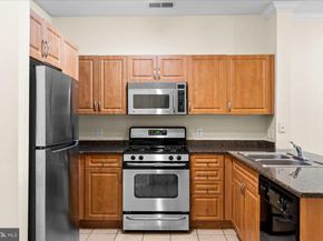 12913 Centre Park Circle 103, Herndon VA 20171