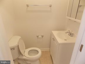 1911 N Taylor Street, Philadelphia PA 19121
