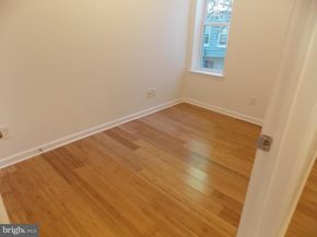 1911 N Taylor Street, Philadelphia PA 19121