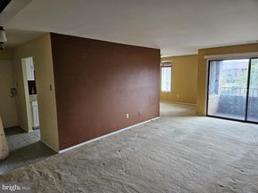 511 Florida Avenue 201, Herndon VA 20170