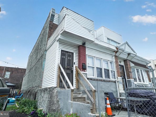 918 W Rockland Street, Philadelphia PA 19141