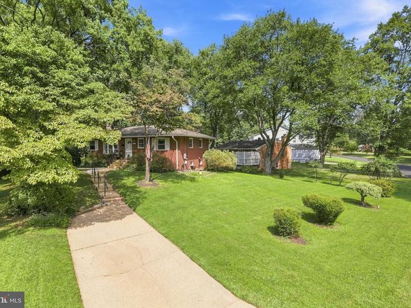 9216 Brian Drive, Vienna VA 22180