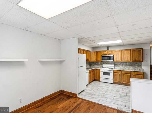 2533 S 13TH Street, Philadelphia PA 19148