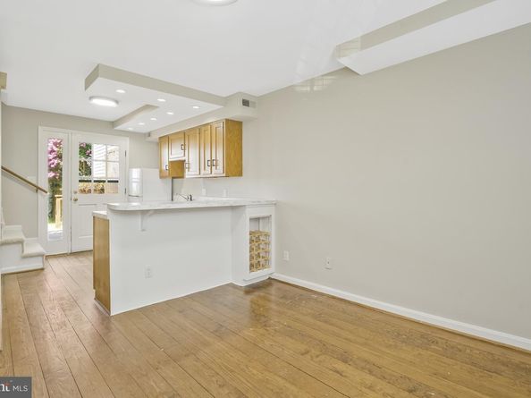 206 N Payne Street N, Alexandria VA 22314