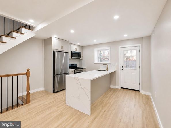 2251 S Hicks Street, Philadelphia PA 19145