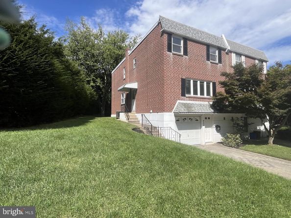 825 W Bells Mill Road, Philadelphia PA 19128