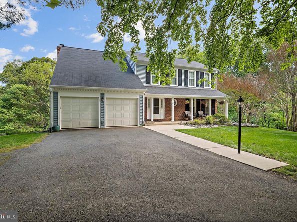 9830 Faust Drive, Vienna VA 22182