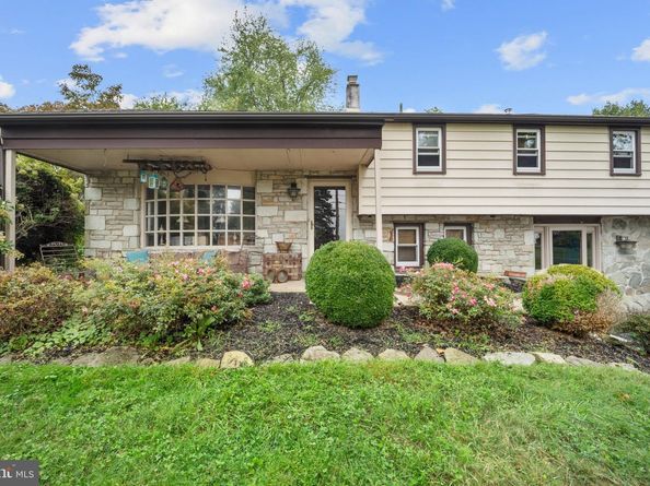 1043 Davisville Road, Southampton PA 18966