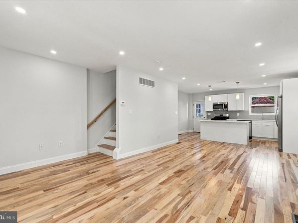 4709 Woodland Avenue, Drexel Hill PA 19026