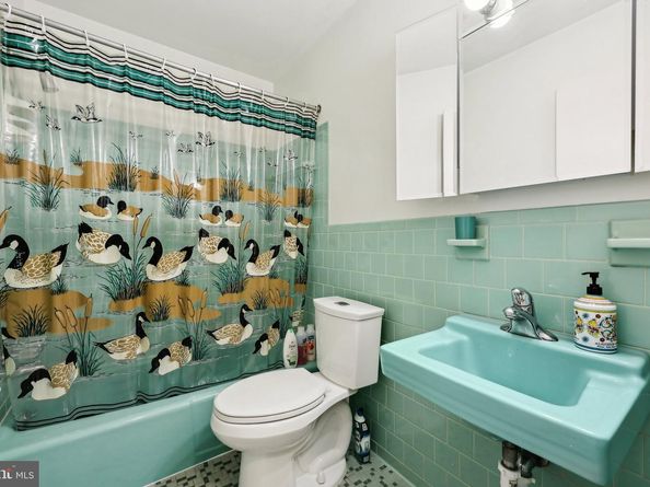 5417 Gary Place, Alexandria VA 22311