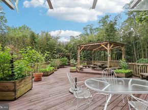 5417 Gary Place, Alexandria VA 22311