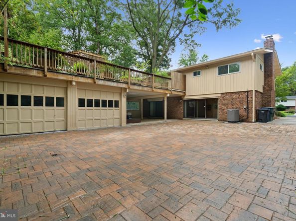 5417 Gary Place, Alexandria VA 22311