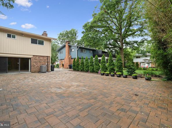 5417 Gary Place, Alexandria VA 22311