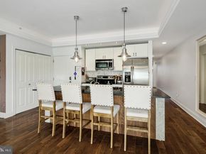 1022 Fairmount Avenue 5, Philadelphia PA 19123