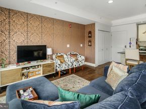 1022 Fairmount Avenue 5, Philadelphia PA 19123