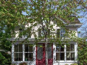 69 E Oakland Avenue, Doylestown PA 18901