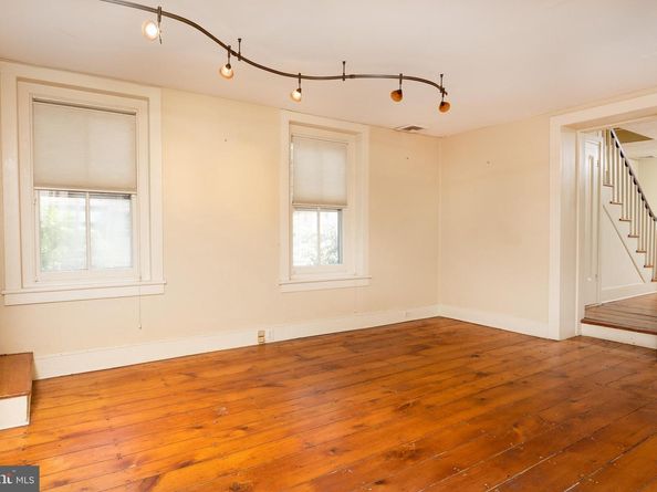 69 E Oakland Avenue, Doylestown PA 18901