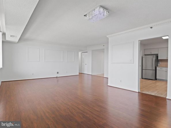 3713 S George Mason Drive 1204 W, Falls Church VA 22041