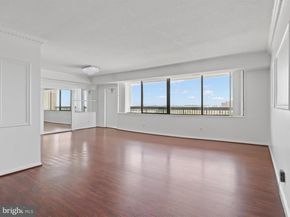 3713 S George Mason Drive 1204 W, Falls Church VA 22041