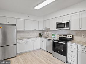 3713 S George Mason Drive 1204 W, Falls Church VA 22041