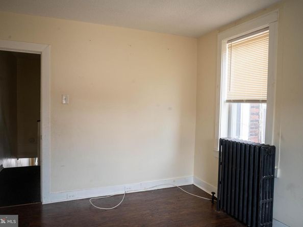 1725 S 55TH Street, Philadelphia PA 19143