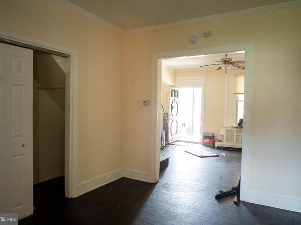 1725 S 55TH Street, Philadelphia PA 19143
