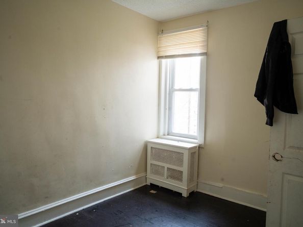 1725 S 55TH Street, Philadelphia PA 19143
