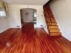 1012 Saint Vincent Street, Philadelphia PA 19111