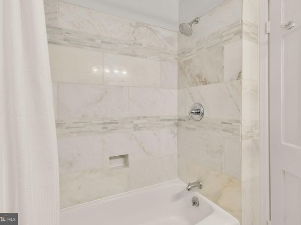1929 39TH Street NW, Washington DC 20007