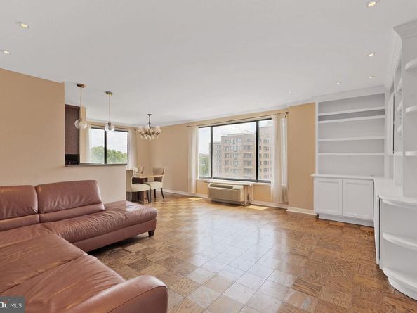 2501 Calvert Street NW 701, Washington DC 20008