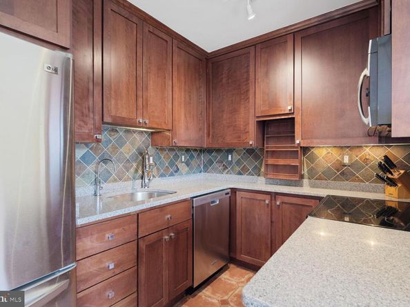 2501 Calvert Street NW 701, Washington DC 20008