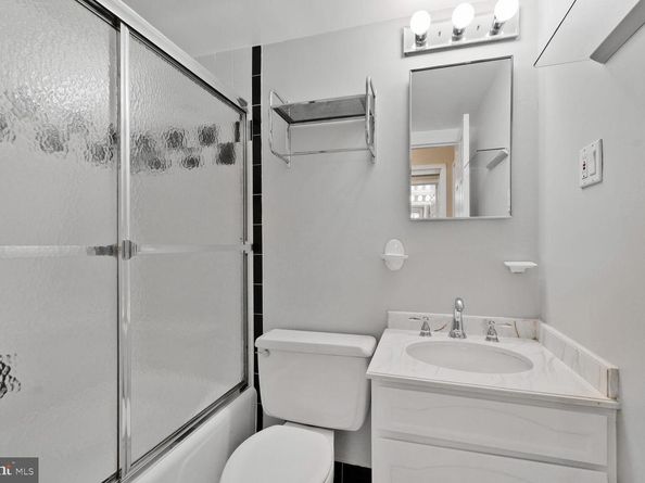 2501 Calvert Street NW 701, Washington DC 20008