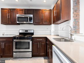 539 Fernon Street, Philadelphia PA 19148