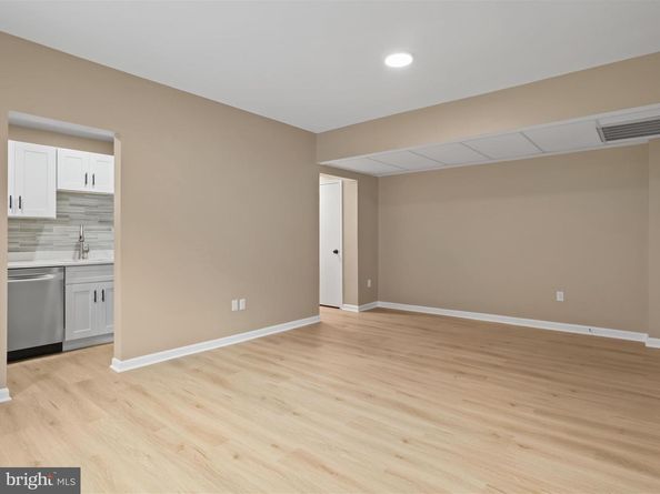 1909 Key Boulevard 11554, Arlington VA 22201