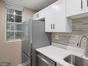 1909 Key Boulevard 11554, Arlington VA 22201