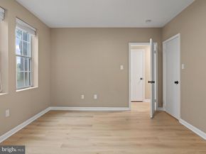 1909 Key Boulevard 11554, Arlington VA 22201