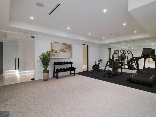6501 Bright Mountain Road, Mclean VA 22101