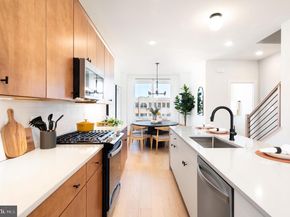 141 Shannon Mews, Alexandria VA 22304