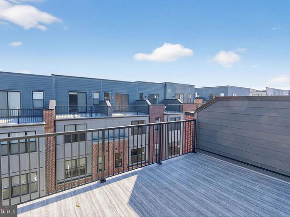 141 Shannon Mews, Alexandria VA 22304