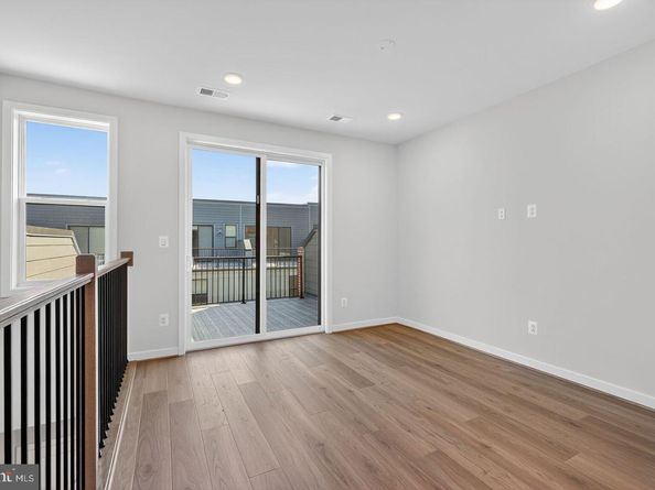 141 Shannon Mews, Alexandria VA 22304