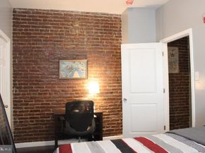 5923 N Broad Street, Philadelphia PA 19141