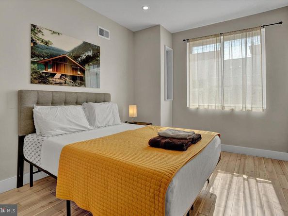 1526 S Stillman Street, Philadelphia PA 19146
