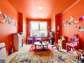 7221 W Passyunk Avenue, Philadelphia PA 19142